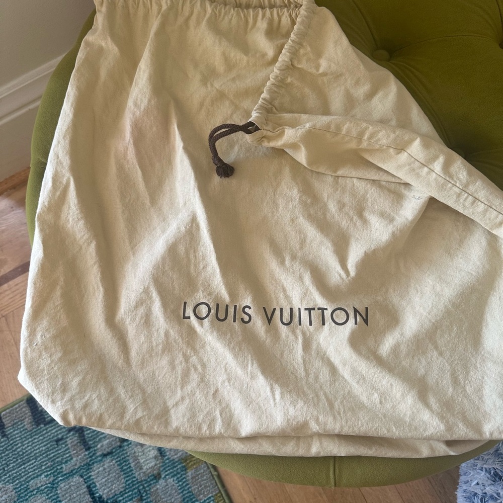 XL Louis Vuitton cotton dust bag